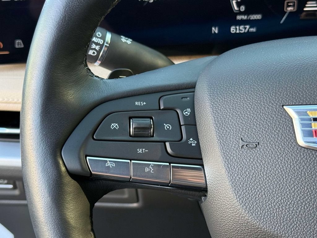 2025 Cadillac XT4 Premium Luxury