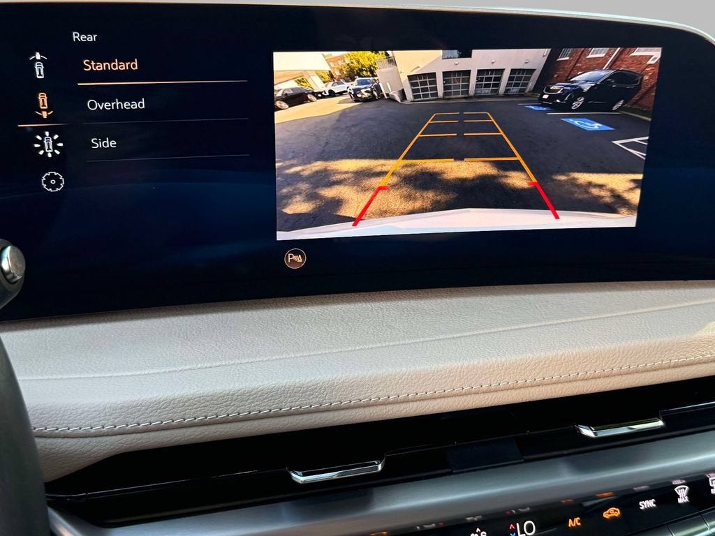 2025 Cadillac XT4 Premium Luxury