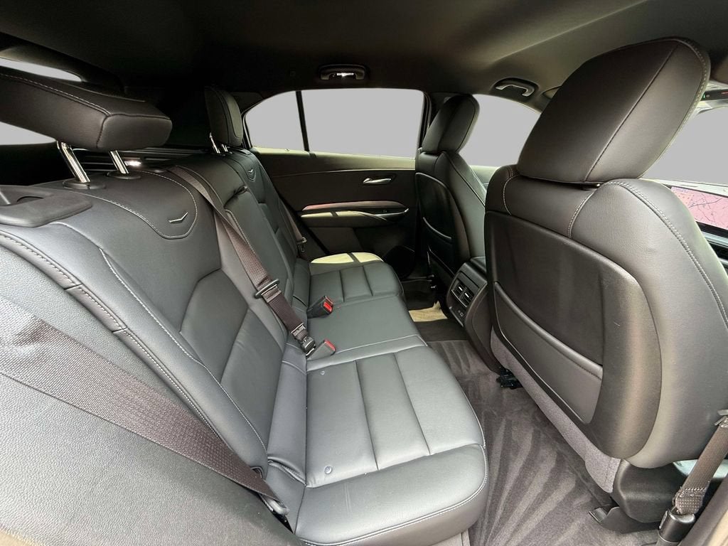 2025 Cadillac XT4 Premium Luxury