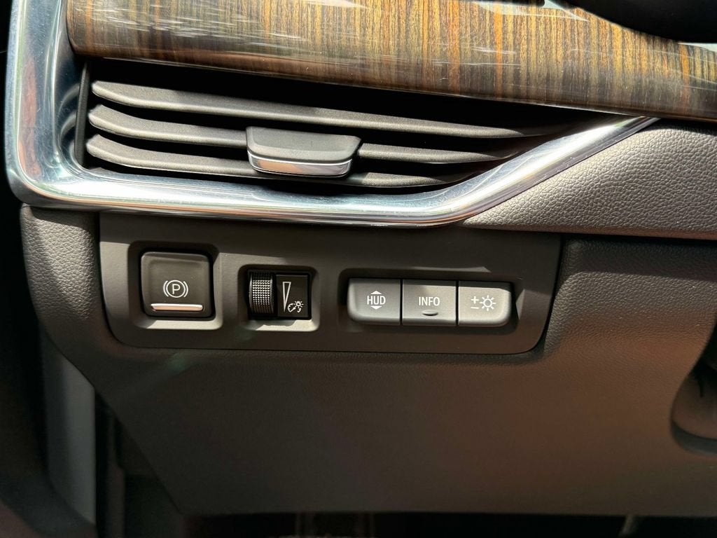 2019 Cadillac XT4 AWD Premium Luxury