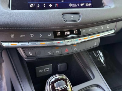 2023 Cadillac XT4 AWD Premium Luxury