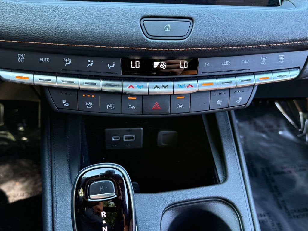 2022 Cadillac XT4 Sport