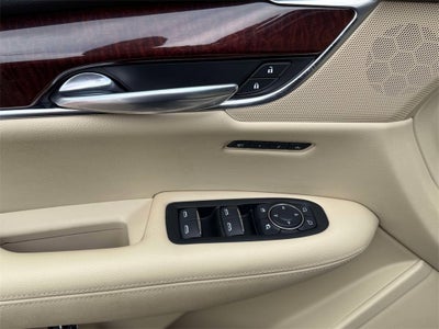 2017 Cadillac XT5 Luxury FWD