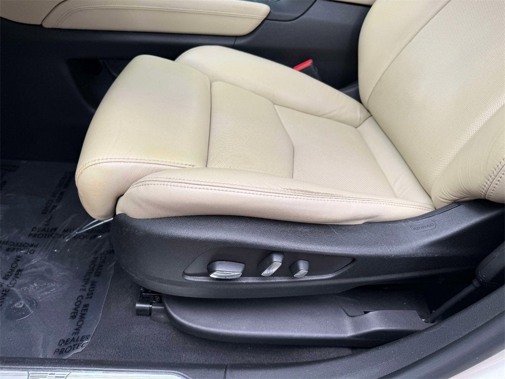 2017 Cadillac XT5 Luxury FWD