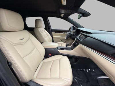 2017 Cadillac XT5 Luxury AWD