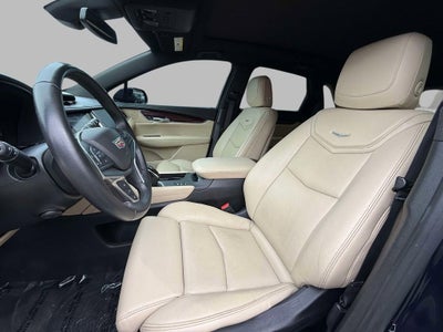 2017 Cadillac XT5 Luxury AWD
