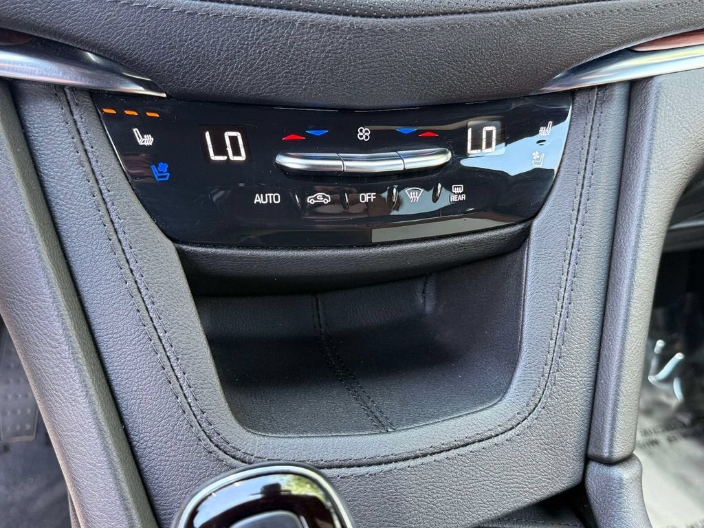 2023 Cadillac XT5 AWD Premium Luxury