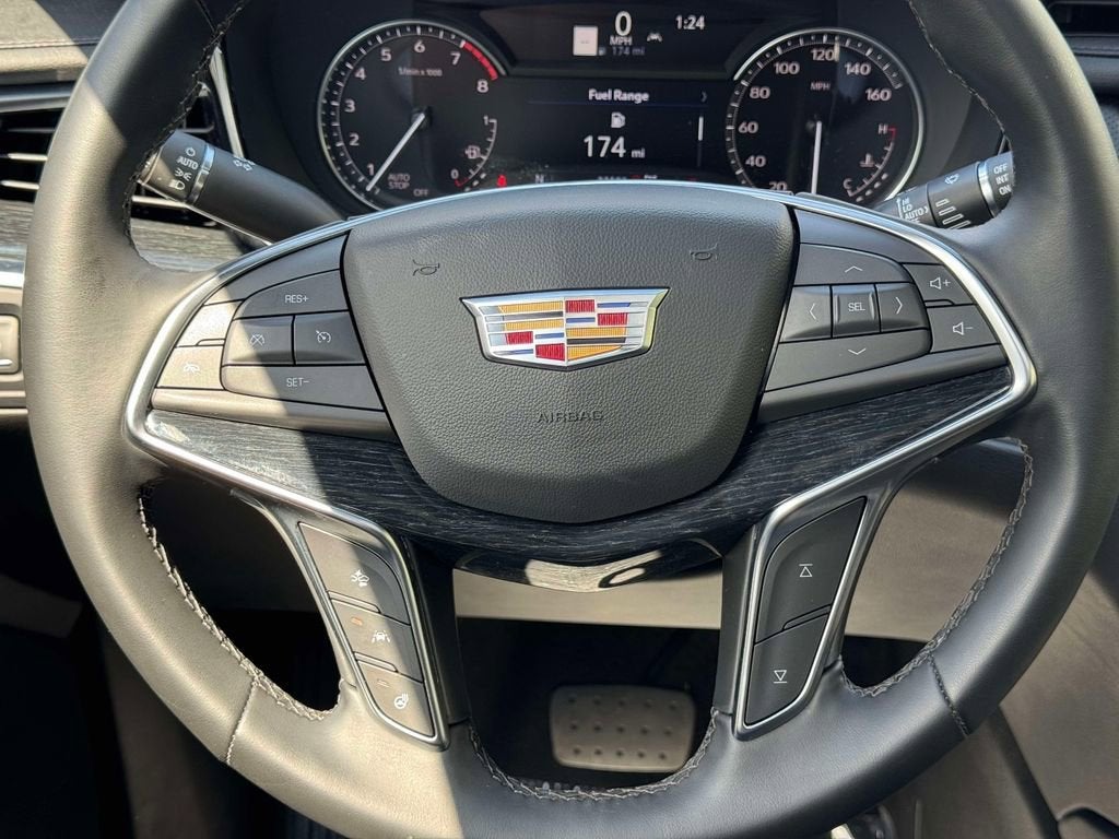 2025 Cadillac XT5 Premium Luxury