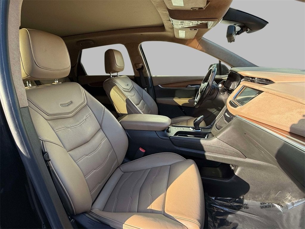 2018 Cadillac XT5 Platinum AWD