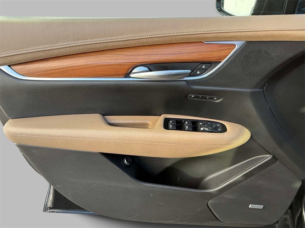 2018 Cadillac XT5 Platinum AWD