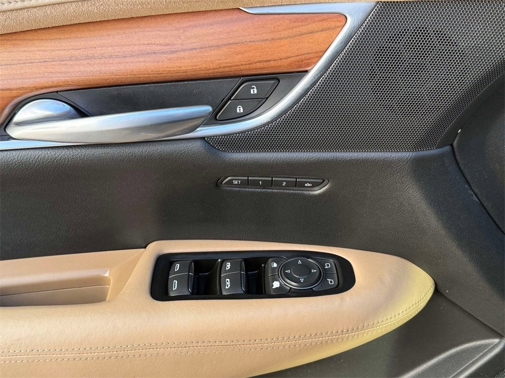 2018 Cadillac XT5 Platinum AWD