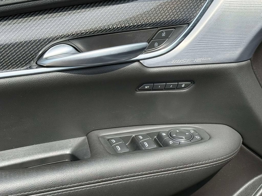 2023 Cadillac XT5 AWD Sport