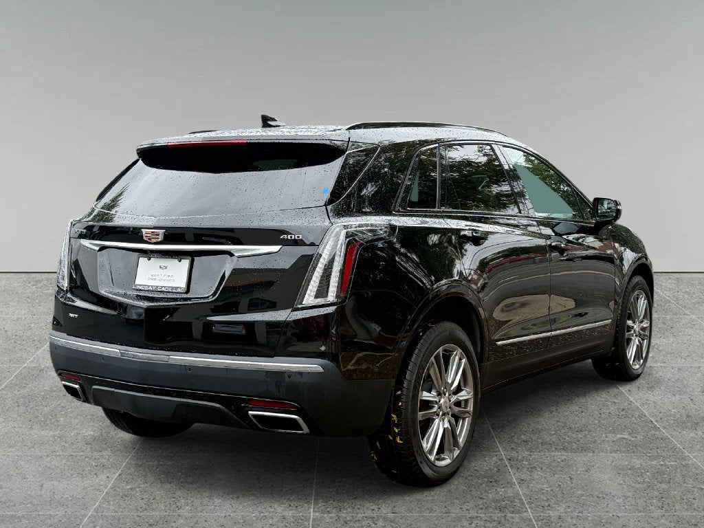 2026 Cadillac XT5 Sport