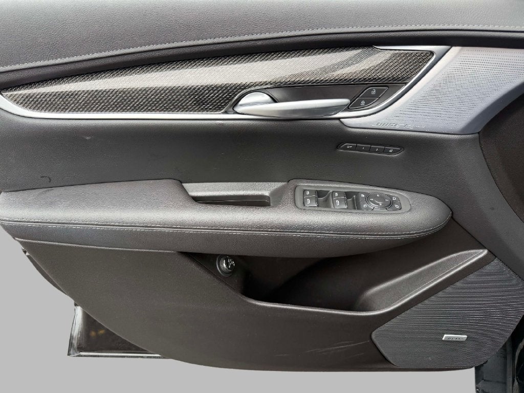 2026 Cadillac XT5 Sport