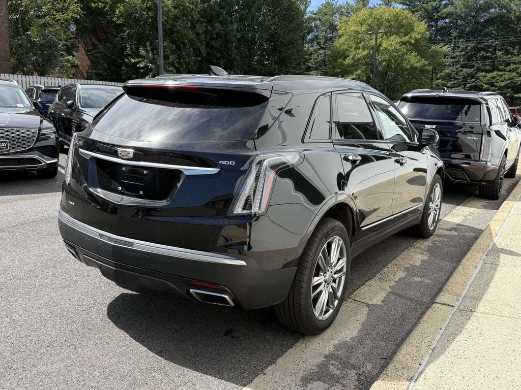 2026 Cadillac XT5 Sport