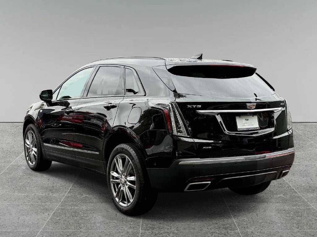 2026 Cadillac XT5 Sport