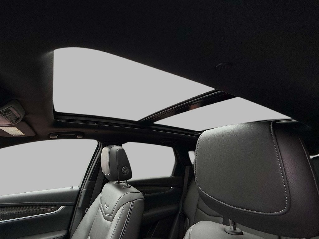 2026 Cadillac XT5 Sport