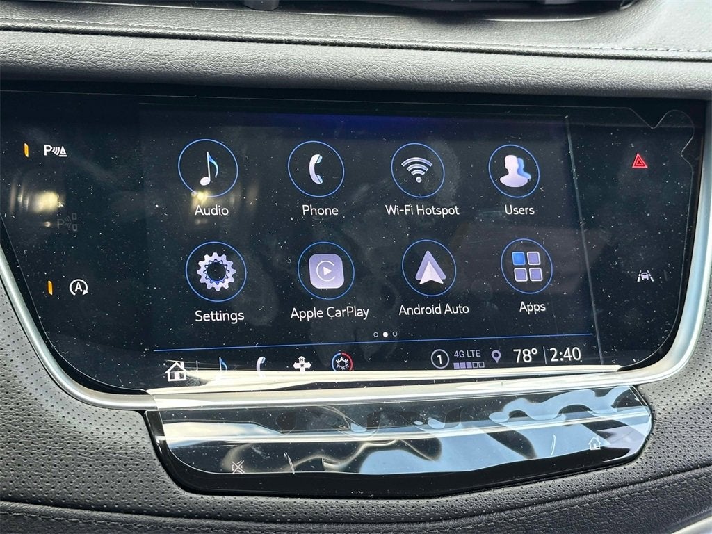 2025 Cadillac XT6 Luxury