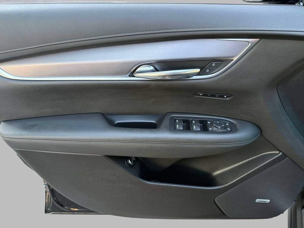 2024 Cadillac XT6 Luxury
