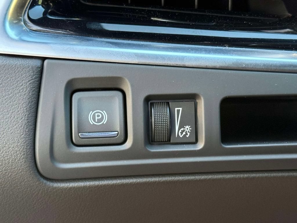 2024 Cadillac XT6 Luxury