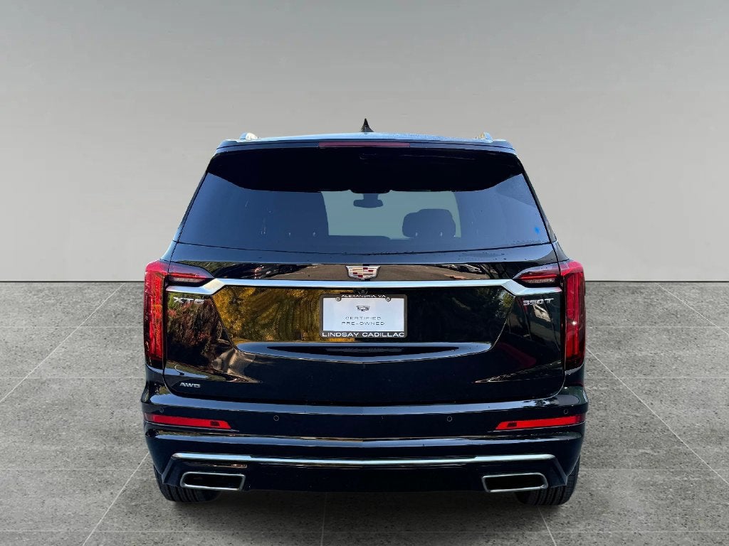 2025 Cadillac XT6 Luxury