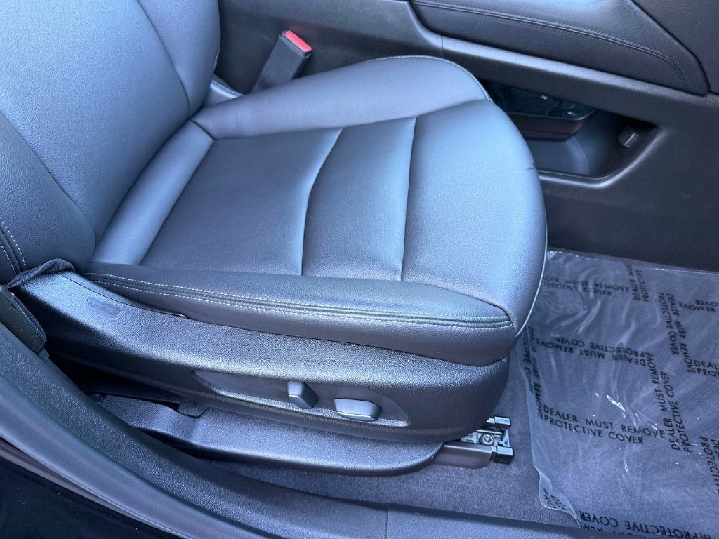 2025 Cadillac XT6 Luxury