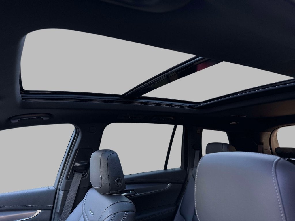 2025 Cadillac XT6 Luxury