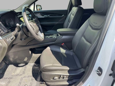 2023 Cadillac XT6 Premium Luxury