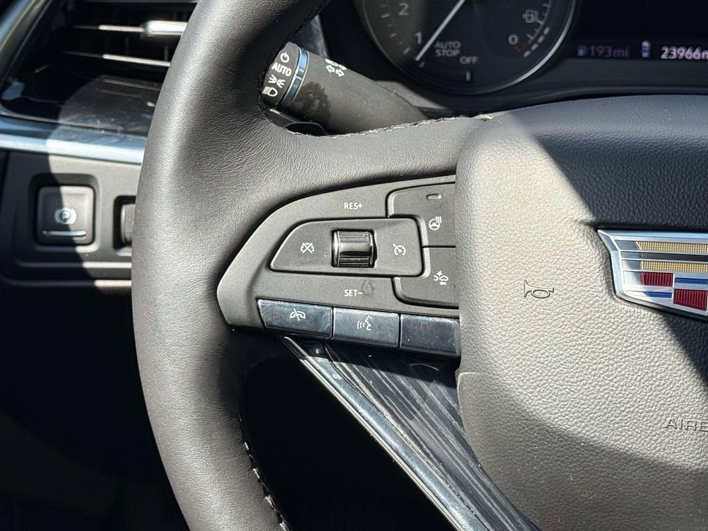 2023 Cadillac XT6 Premium Luxury