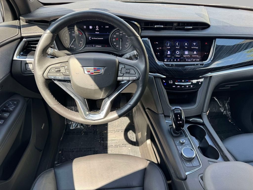 2023 Cadillac XT6 Premium Luxury
