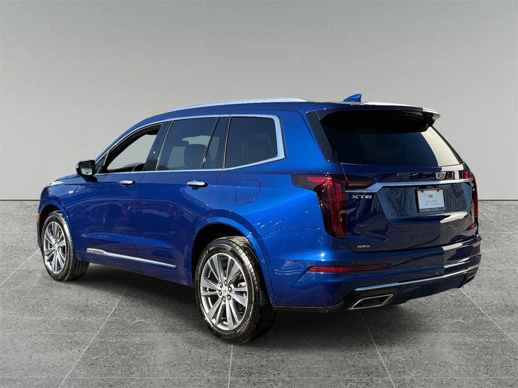 2025 Cadillac XT6 Premium Luxury