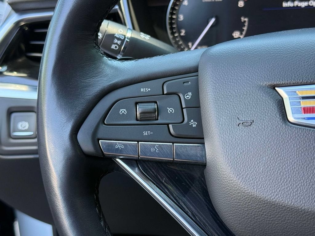 2024 Cadillac XT6 Premium Luxury