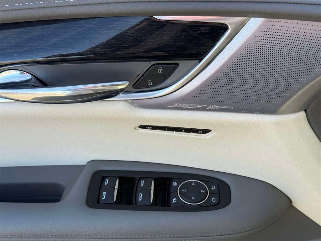 2025 Cadillac XT6 Premium Luxury