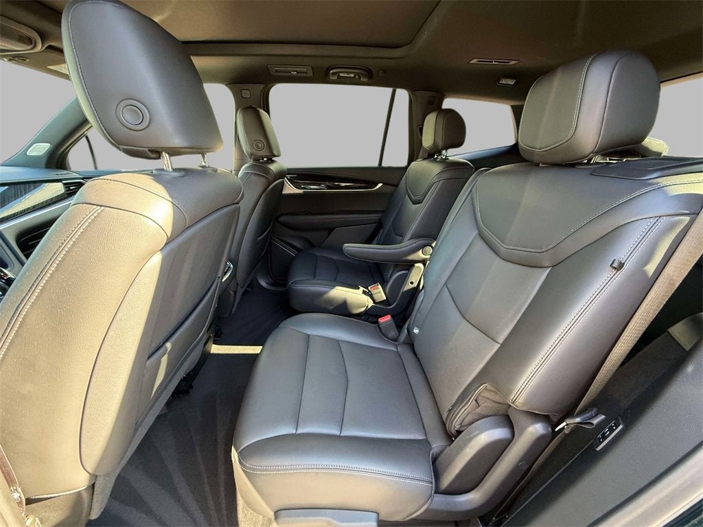 2025 Cadillac XT6 Premium Luxury