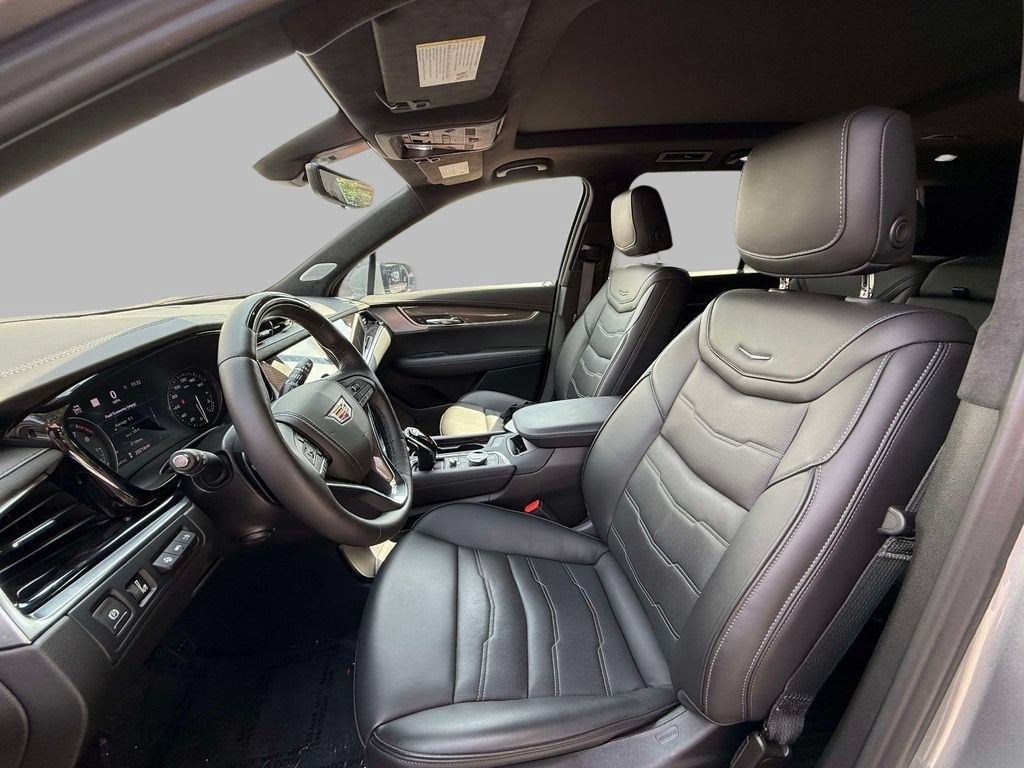 2025 Cadillac XT6 Premium Luxury