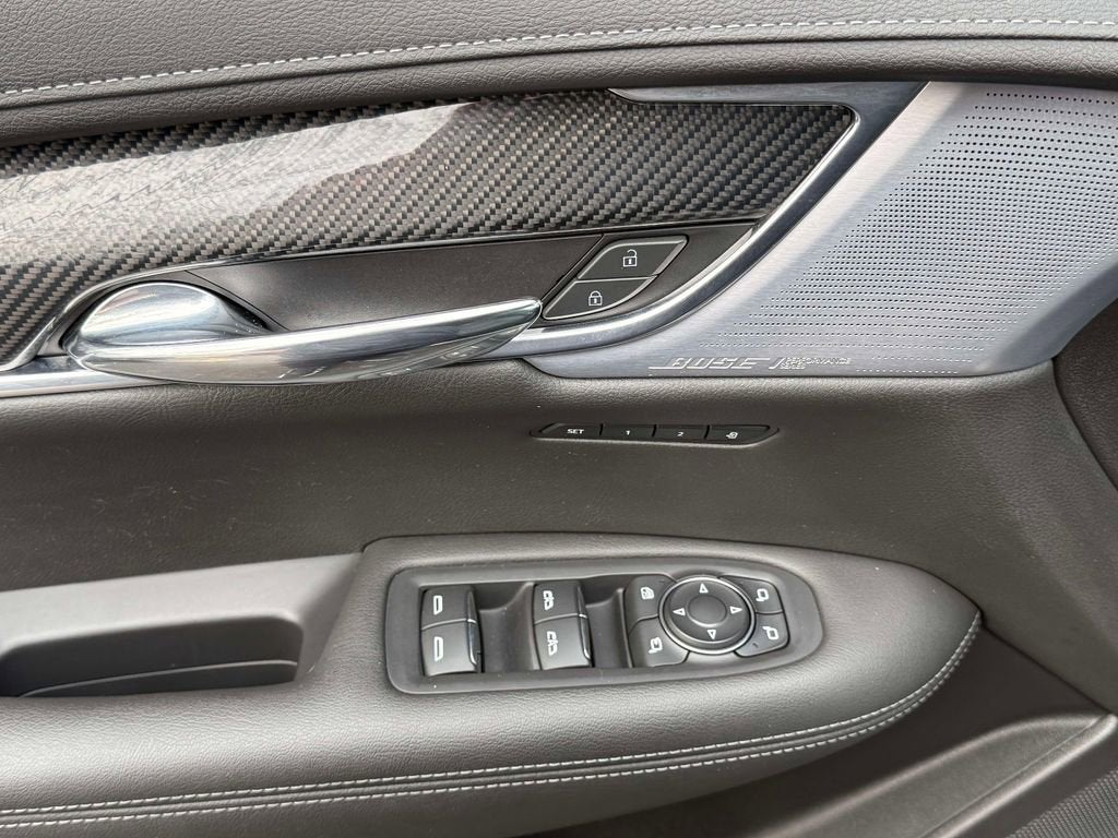 2023 Cadillac XT6 Sport