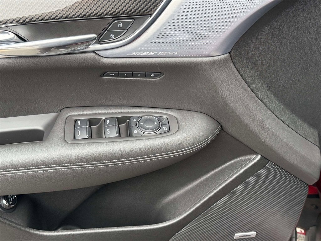 2024 Cadillac XT6 Sport