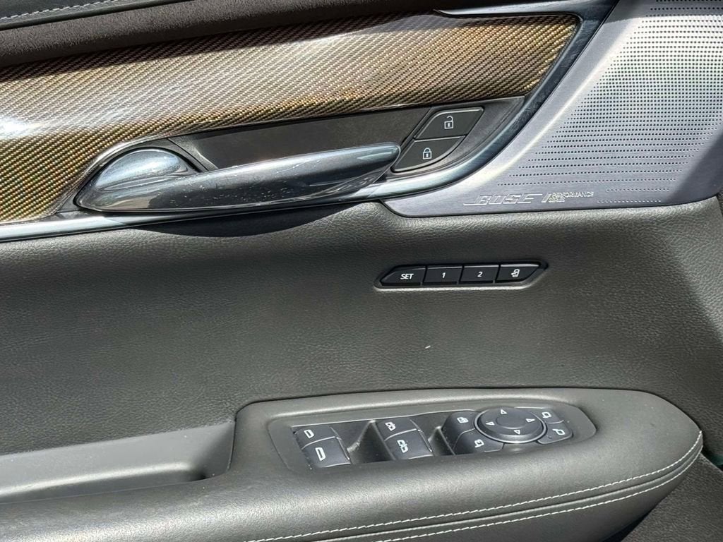 2023 Cadillac XT6 Sport