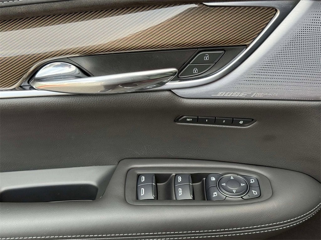 2024 Cadillac XT6 Sport