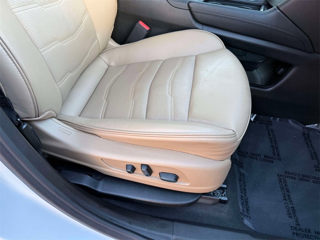 2025 Cadillac XT6 Sport