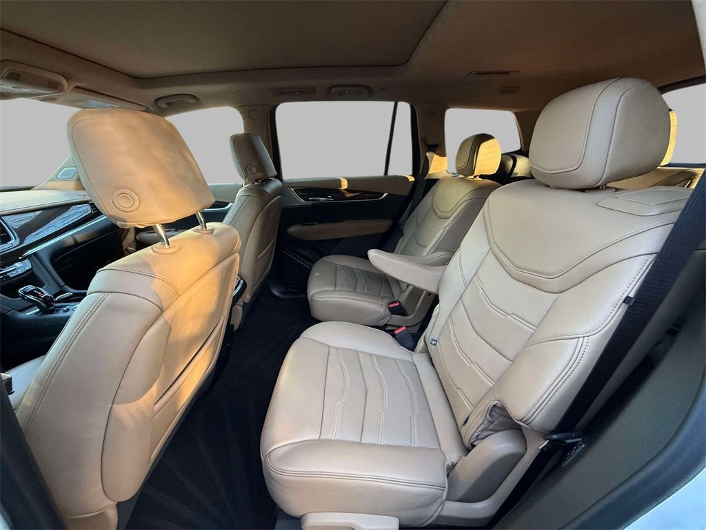 2025 Cadillac XT6 Sport