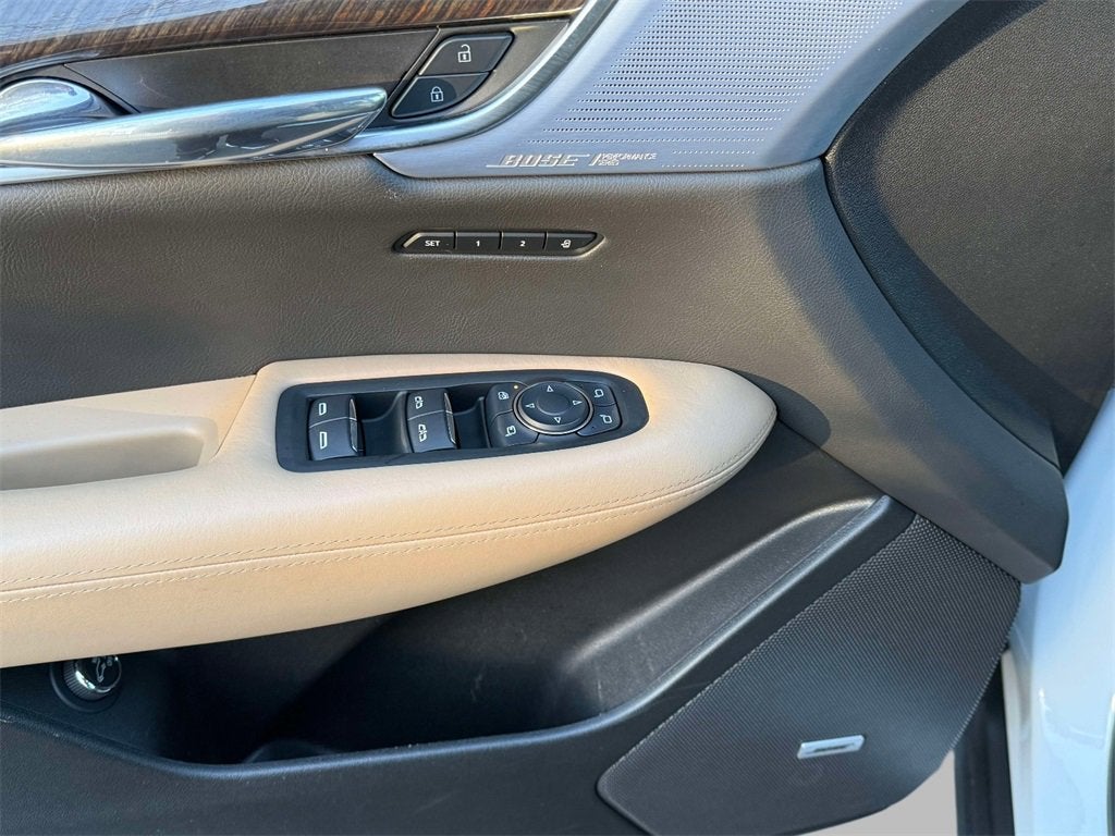 2025 Cadillac XT6 Sport