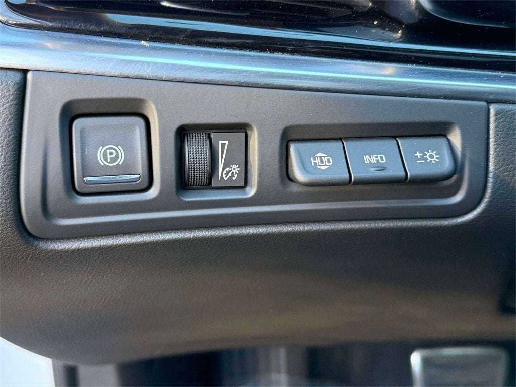 2025 Cadillac XT6 Sport