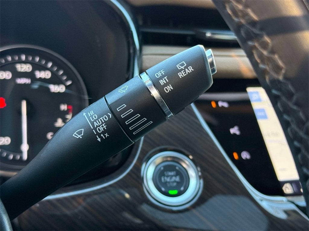 2025 Cadillac XT6 Sport