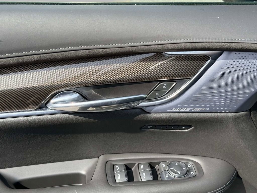 2025 Cadillac XT6 Sport