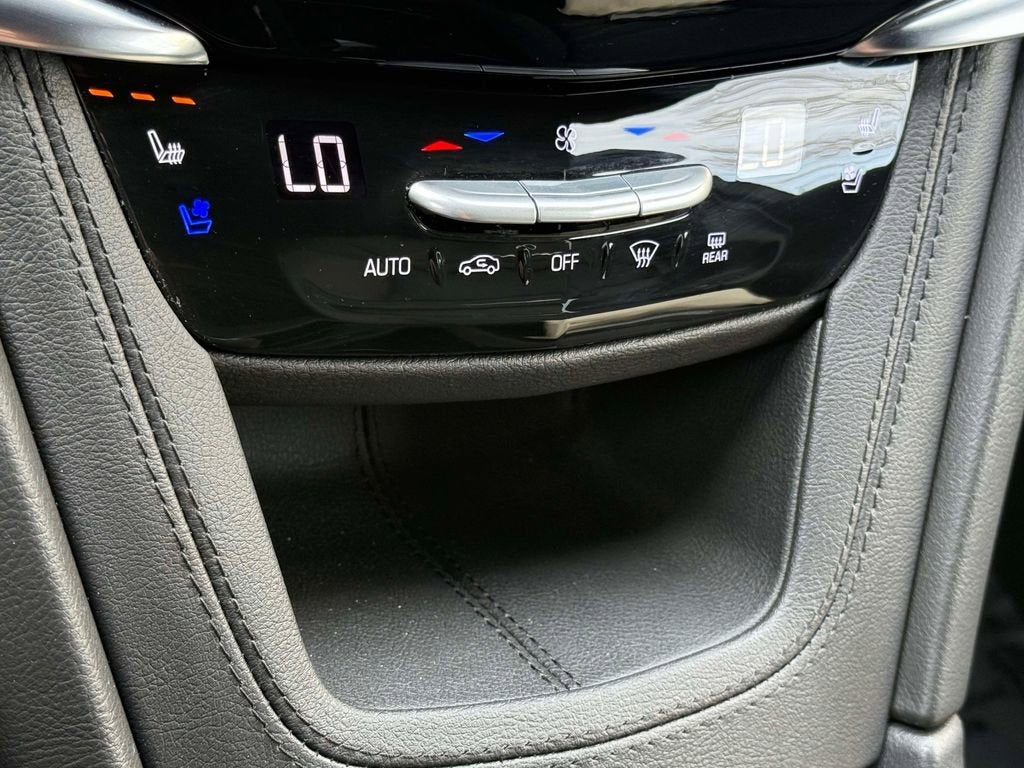 2025 Cadillac XT6 Sport