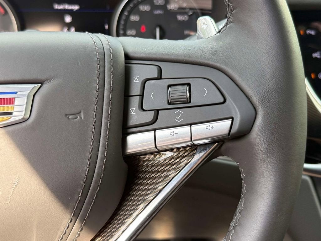 2025 Cadillac XT6 Sport