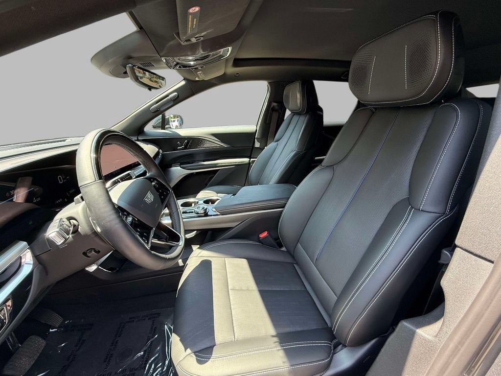 2023 Cadillac LYRIQ Luxury