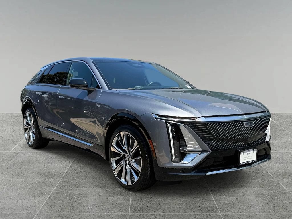 2023 Cadillac LYRIQ Luxury