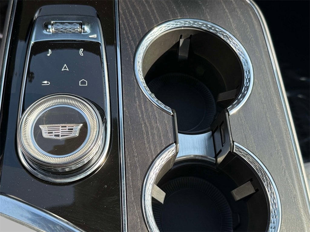 2023 Cadillac LYRIQ Luxury